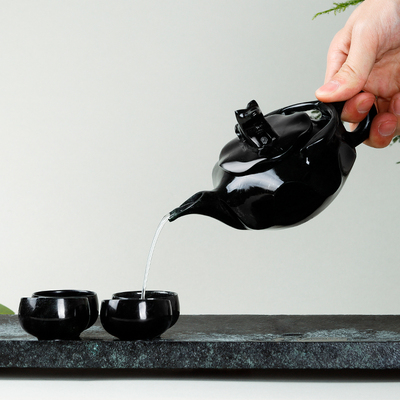 墨玉封侯茶具,蛇纹石玉茶具,药王石茶具,墨绿石茶具,墨玉药王石茶具,定制加工