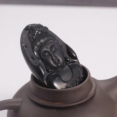 Compañía Limitada de Jade Yixin de Nanyang - Fabricación a medida de colgantes de Guanyin de jade ne